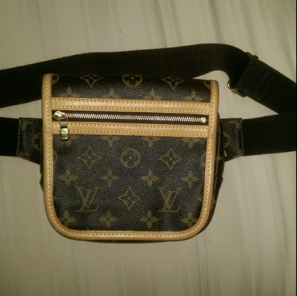 Louis Vuitton Bosphore Bum Bag